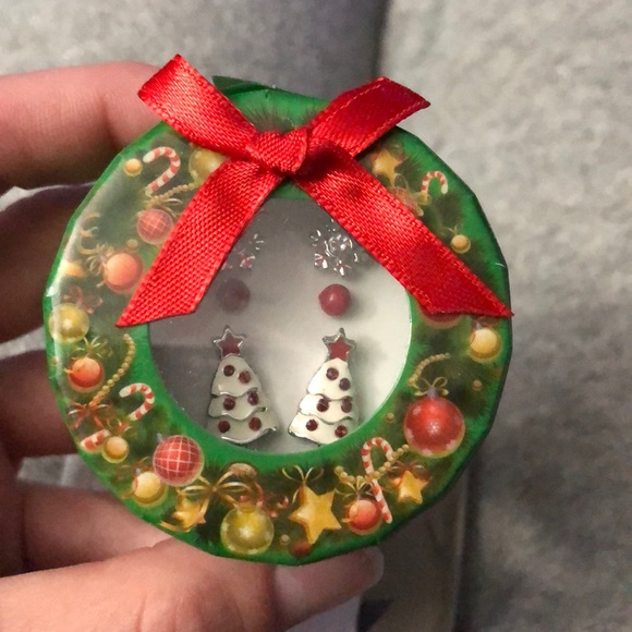 Earring set - Picture 2 of 4